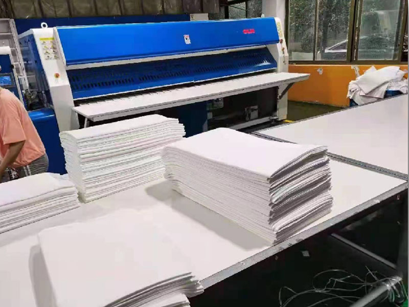 昌乐高速熨烫机-01